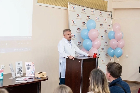 Санкт-Петербургский филиал принял участие в Празднике материнства в Родильном доме №9, новости, пресс-релизы, статьи, «СОГАЗ-Мед», омс